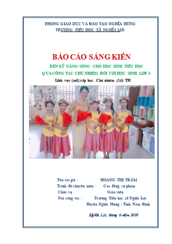 Sáng kiến kinh nghiệm Rèn kĩ năng sống cho học sinh thong qua công tác chủ nhiệm lớp